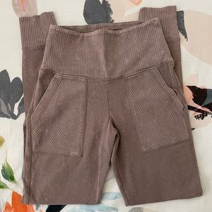 Aerie Chill Play Move leggings